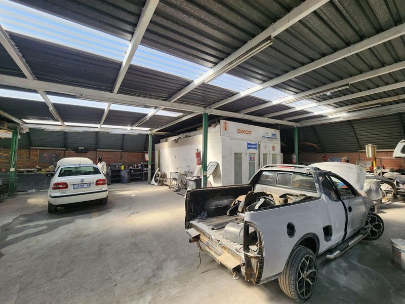 Workshop and Panel beating Business Property for Sale All Inclusive - Photo 7