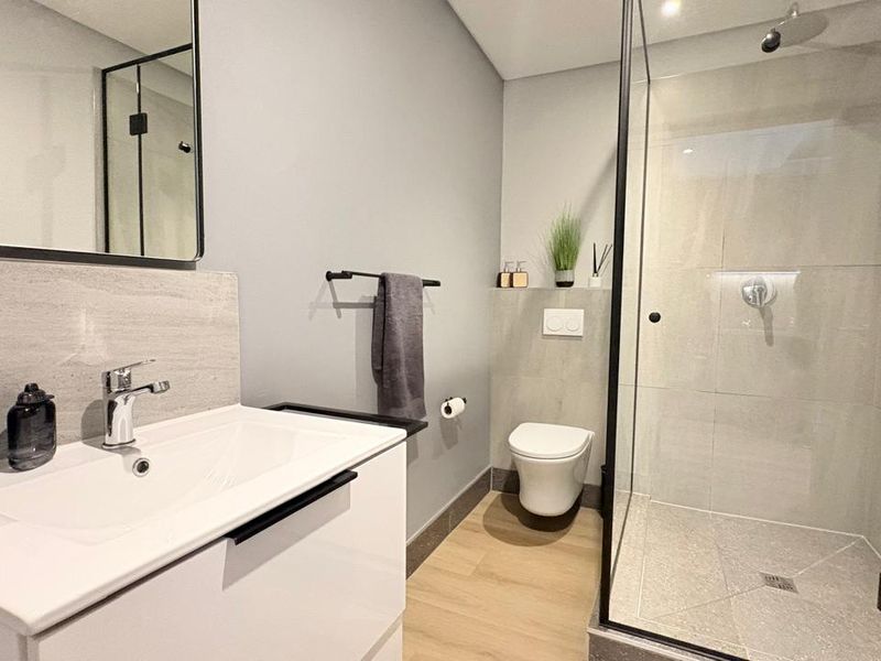 Riverlands Aparment, Observatory! - Photo 6