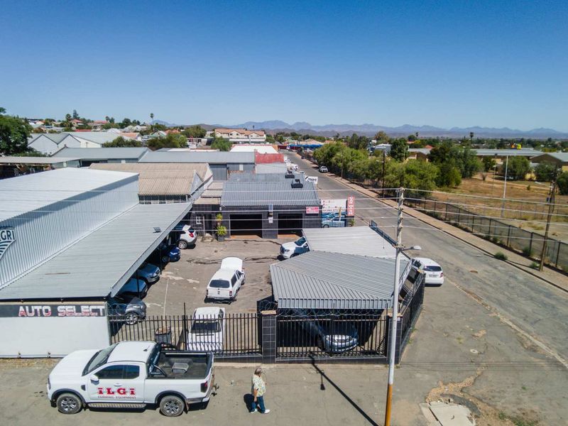 Occupy or Invest - Photo 2