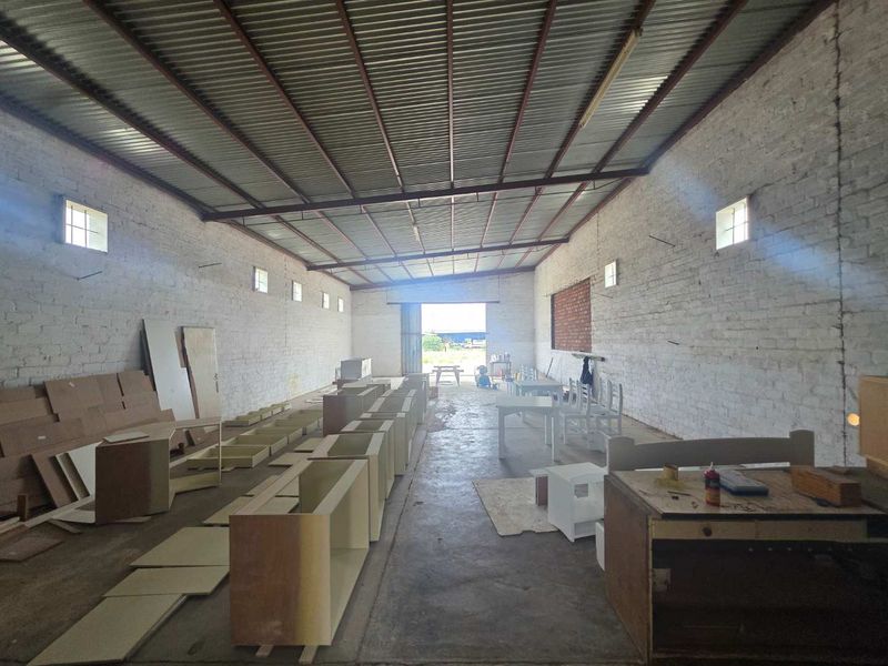 Large Commercial property for sale in Omaruru - Photo 8