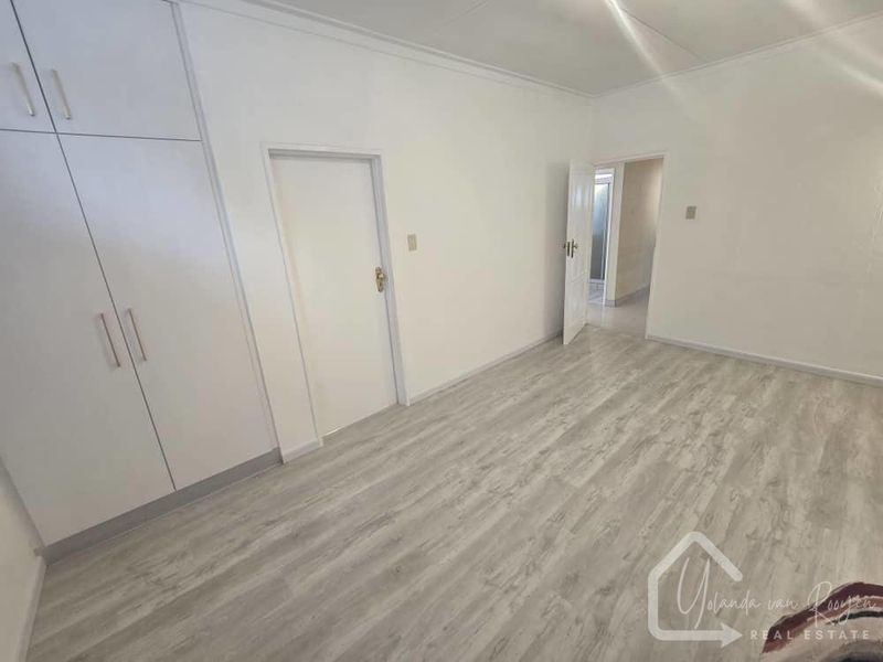 LIVE THE STANDARD OF STATE - Photo 8