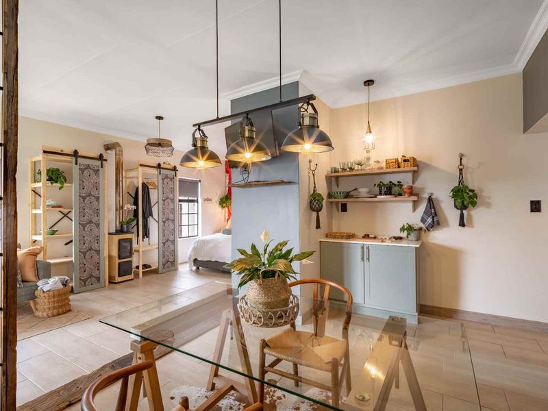 The Hibiscus Studio - The Perfect Indulgent Retreat - Photo 5