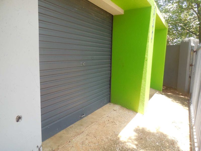 4 BED HOUSE TO RENT SILVERTON - Photo 3