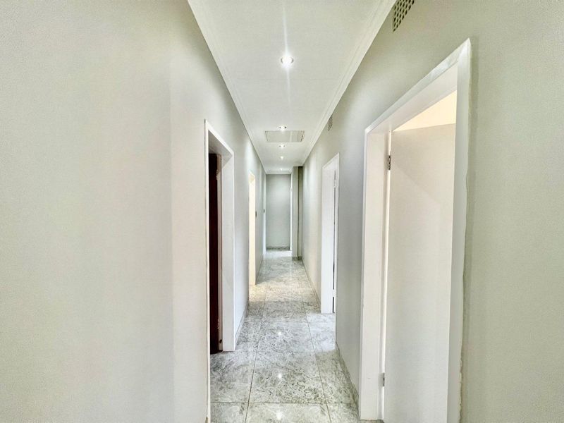 3 Bedroom House to Rent in Edleen Kempton park - Photo 8