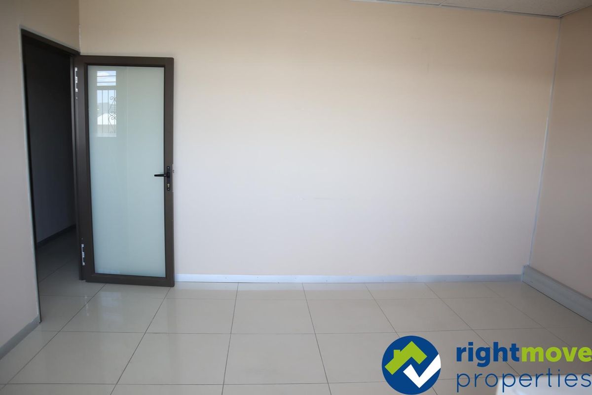 Office for sale - Photo 5