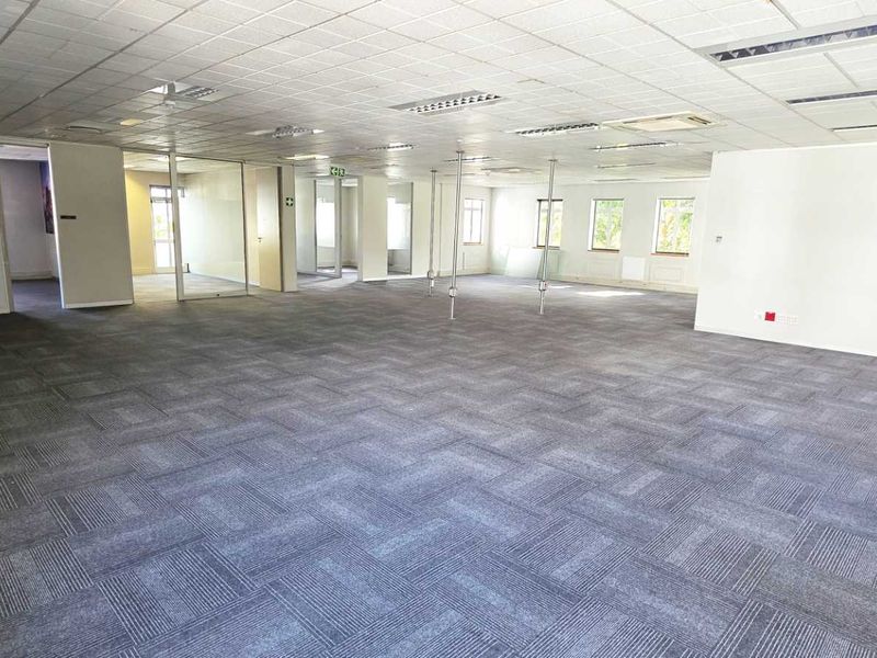 Offices in AAA-Grade Complex in Constantia - Photo 4