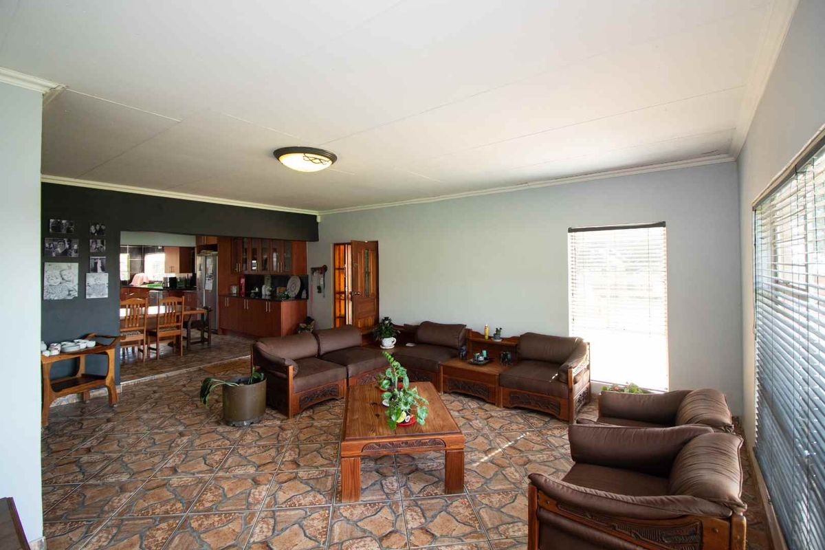 3.2 Hectare Agricultural Holding with Exceptional Potential For Sale in Elandsvlei, Randfontein - Photo 5