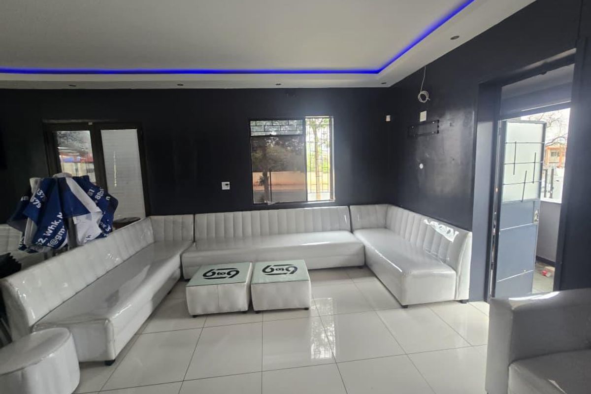 Turnkey Nightclub & Restaurant: Prime Location, High Income Potential - Photo 5