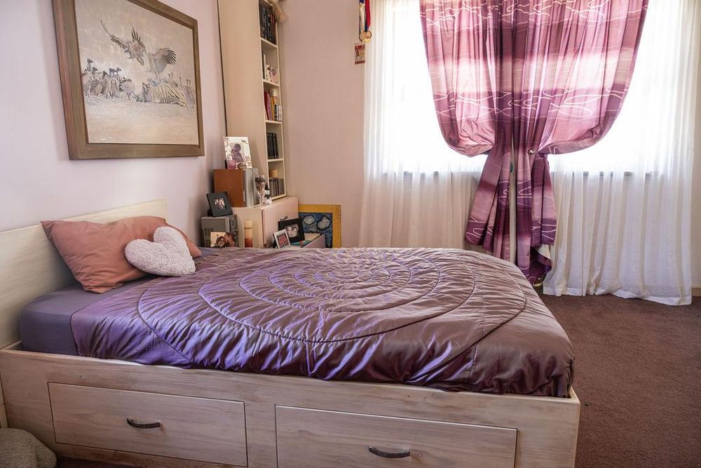 main house- bedroom 2