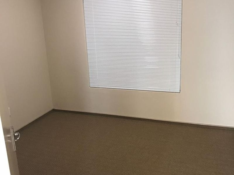 2 Bedroom Apartment For Sale - Photo 4