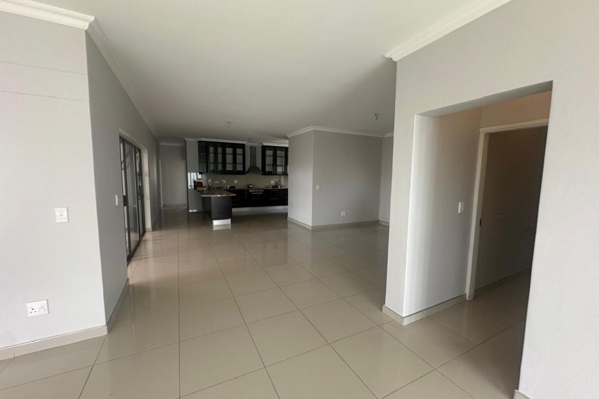 Family Home - Photo 2