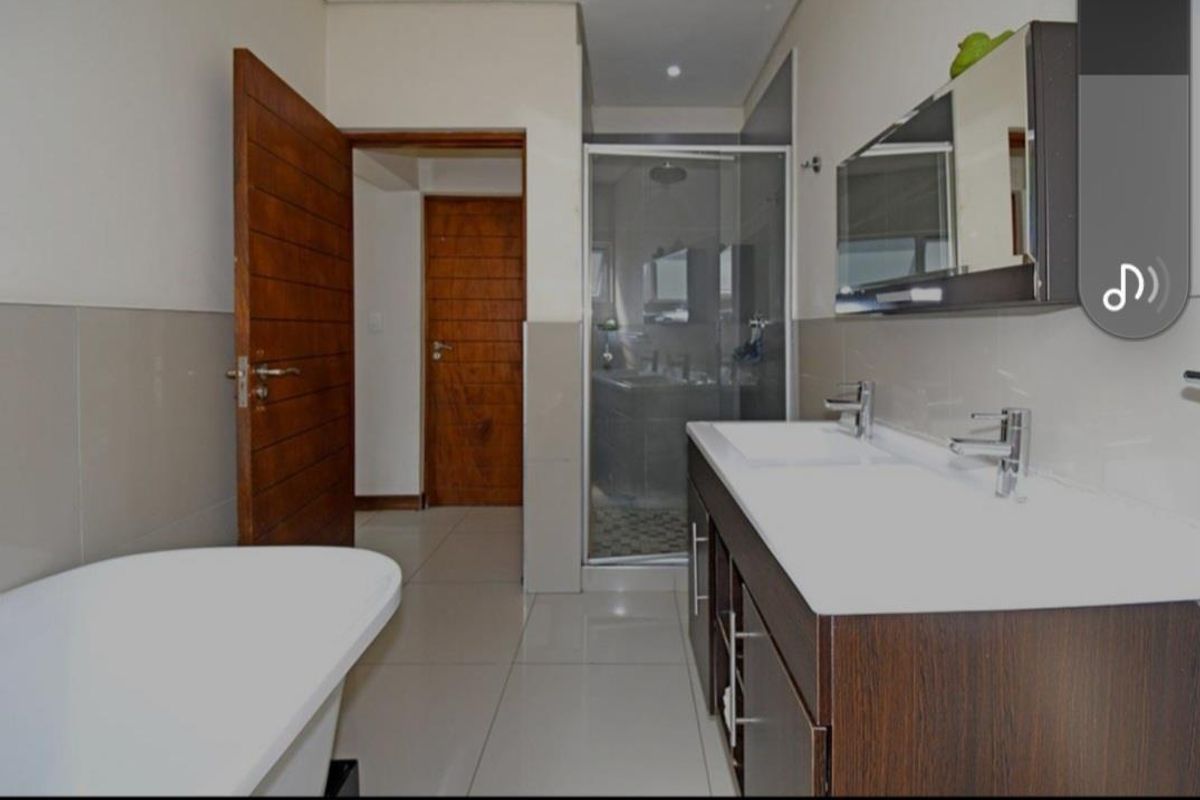 4 Bedroom House to sell!! - Photo 5