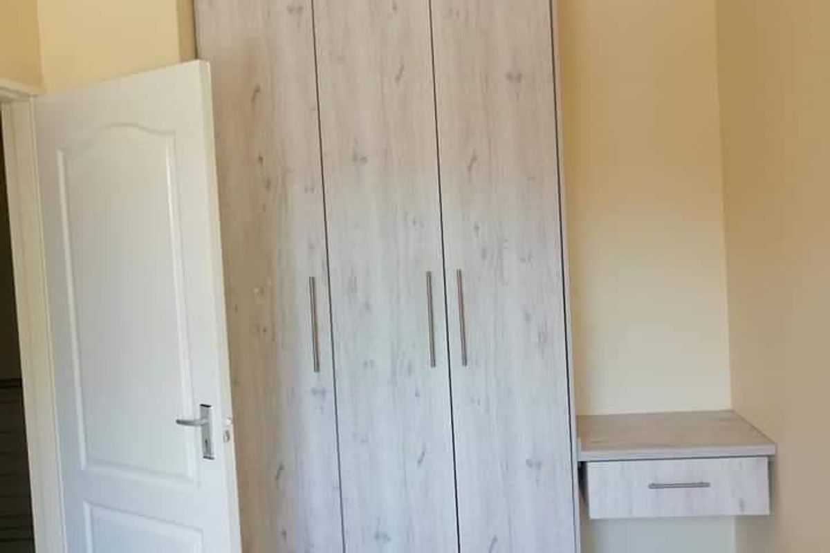 3 Bedroom Apartment for Sale In Otjomuise - Photo 4