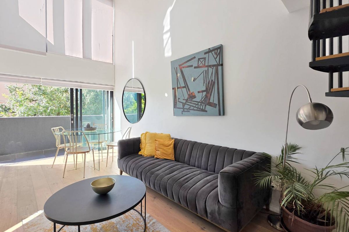 Location, Lifestyle, Convenient - Photo 2