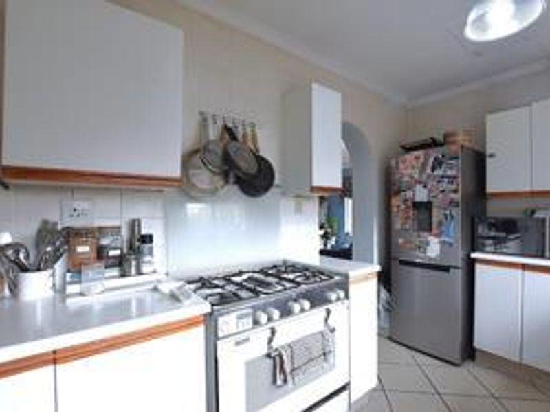 Two Bedroom Townhouse for Sale in Rivonia - Photo 10