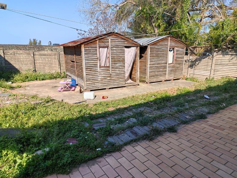 Investment Property with Excellent Income Potential For Sale in Mount Vernon - Photo 6