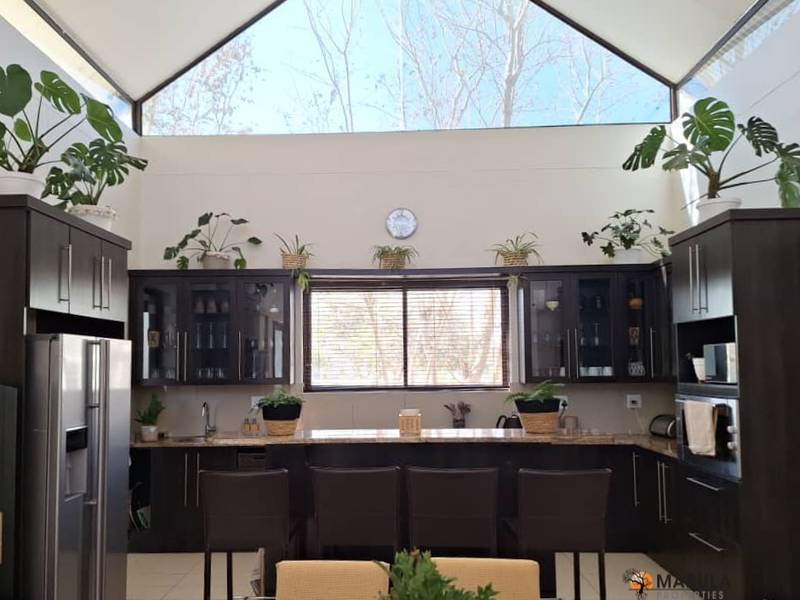 FOR SALE | OMEYA ESTATE - Photo 4