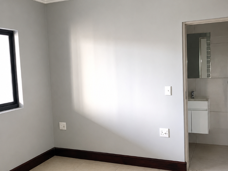 Modern 2 Bedroom/ 2 Bathroom Apartment for Sale - Photo 7