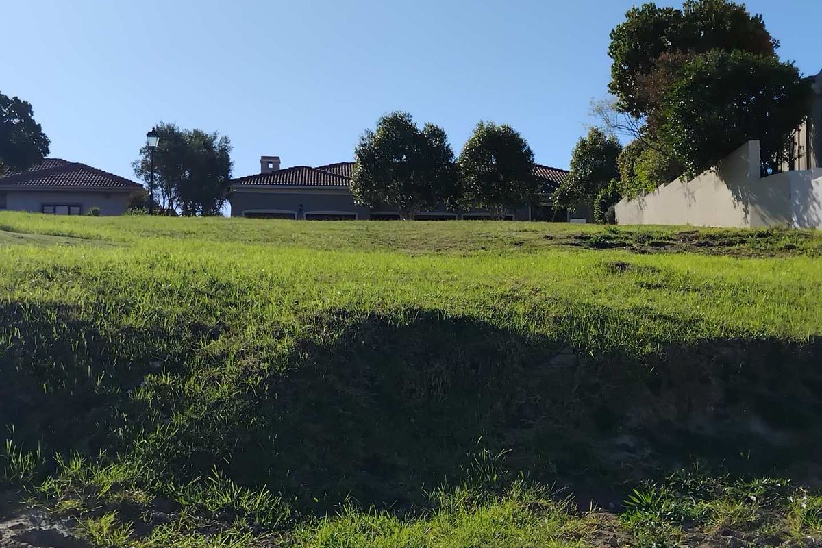 Prime Vacant Land in Prestigious Avonddans Country Estate - Photo 5