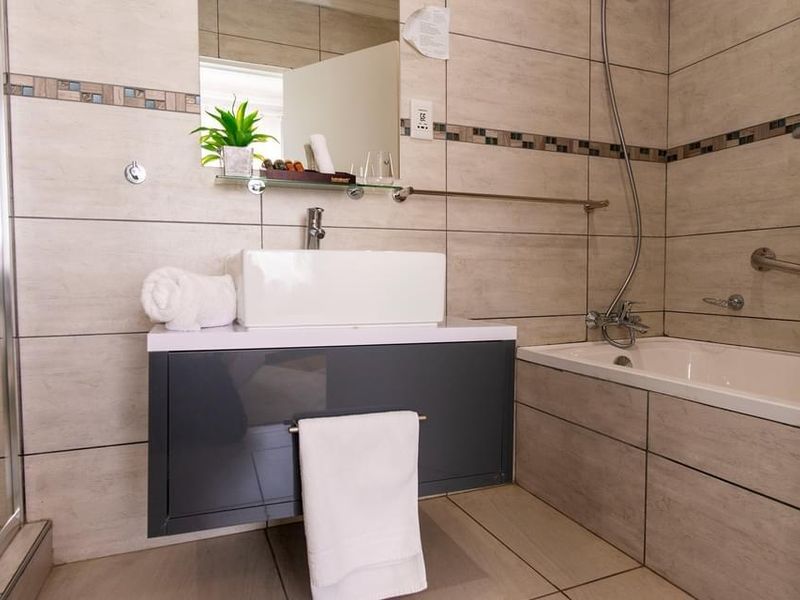 Hotel for sale - Photo 10