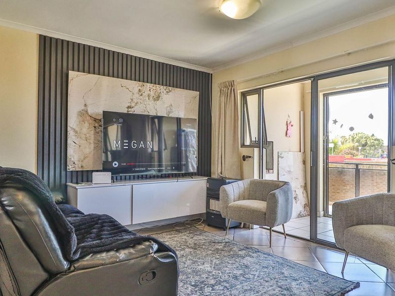 Live & earn: Excellent income property by Hartenbos - Photo 7