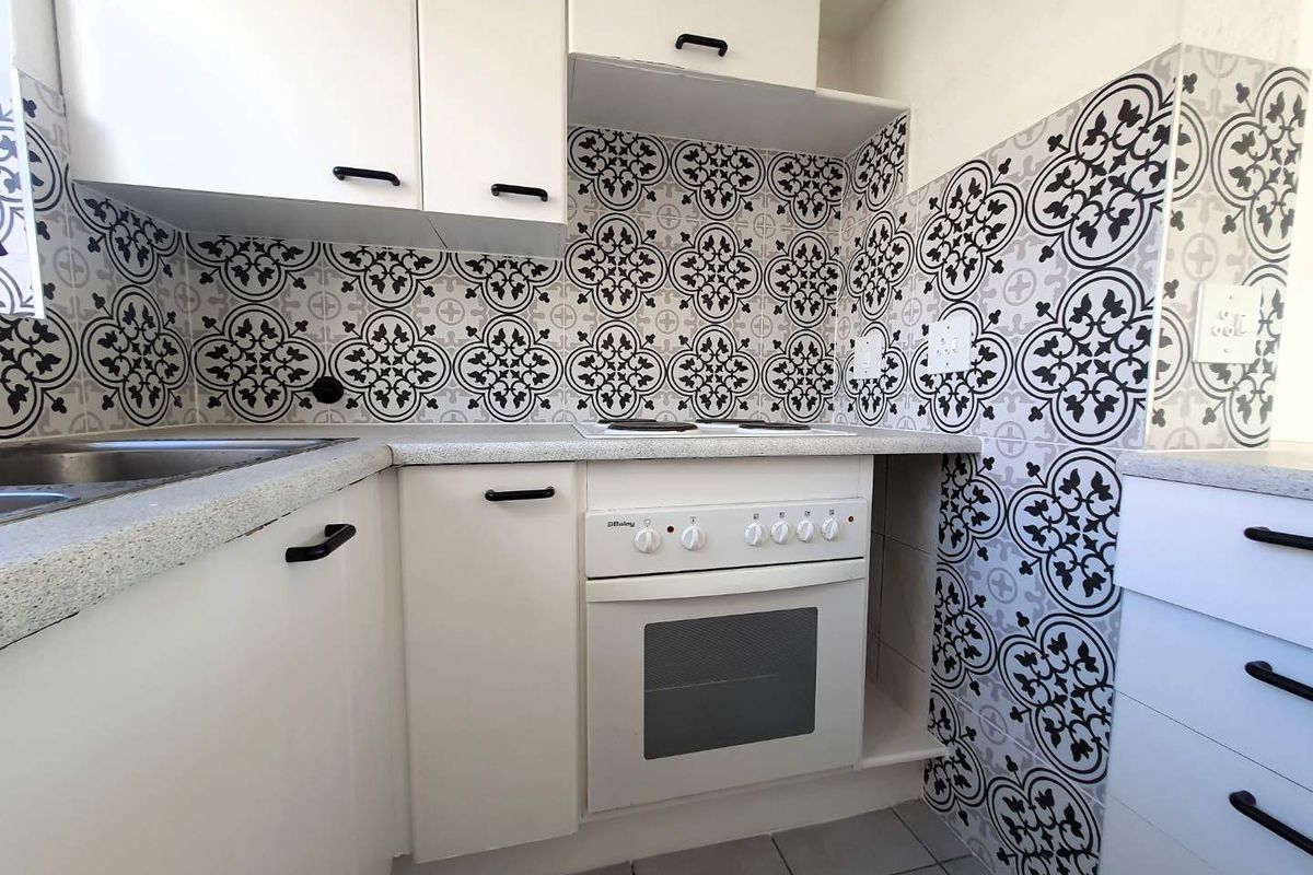 Perfectly positioned 1 Bedroom Apartment - Photo 5