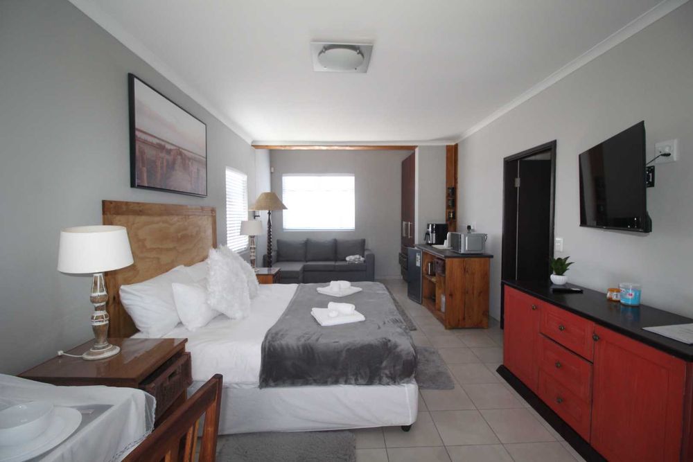 4th bedroom main house