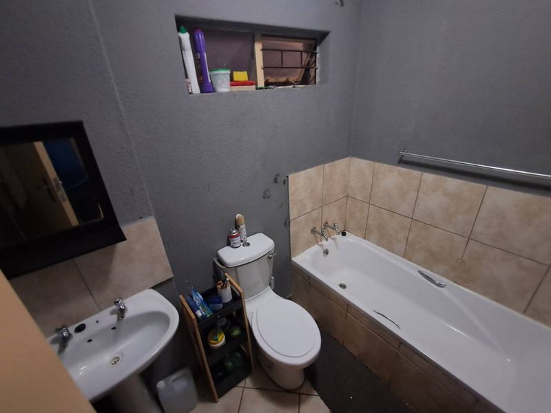 Apartment Property In Lilly Complex In Olieven - Photo 8