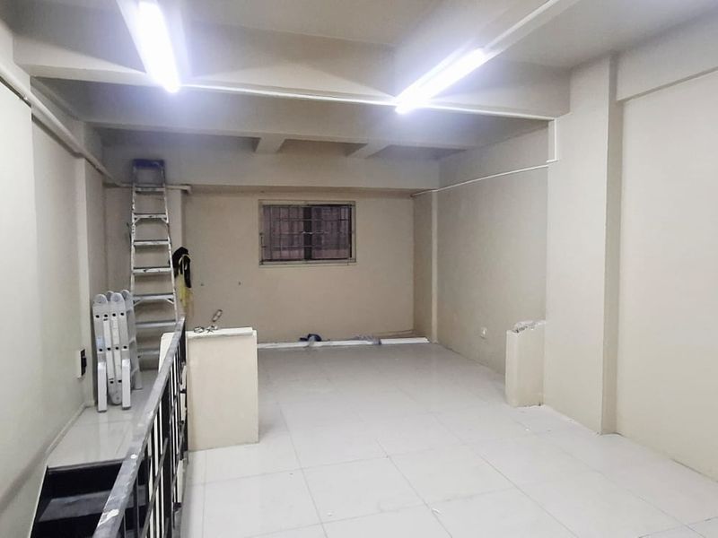 Newly Renovated Shop For Rental - Perfect Space for Retail, Micro-Loans, Salon & More - Photo 5