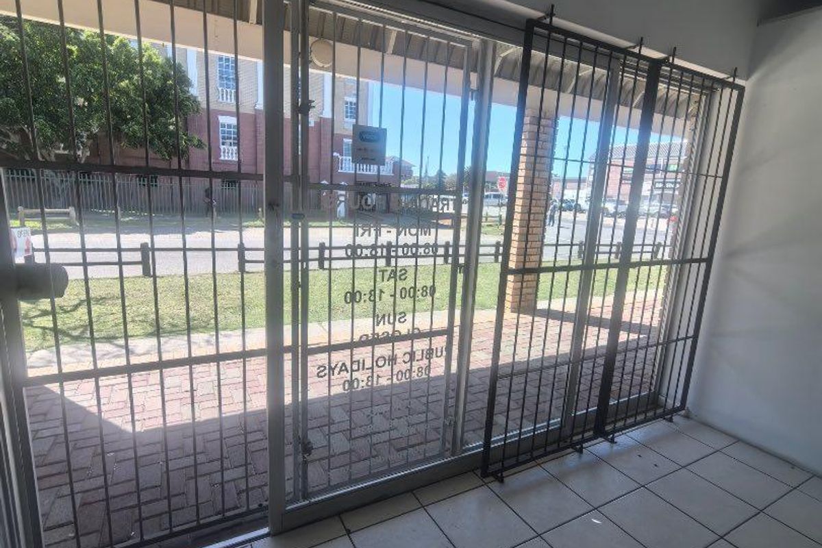 Retail Shop to let - Photo 5