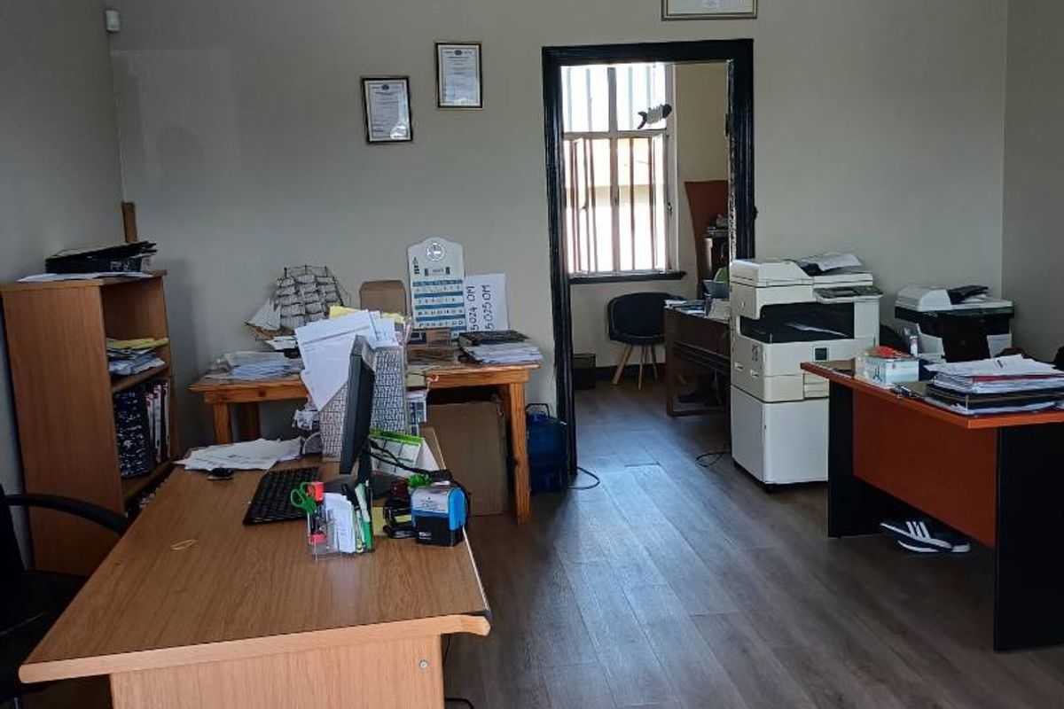 Well located Business Property in the heart of the CBD - Photo 5