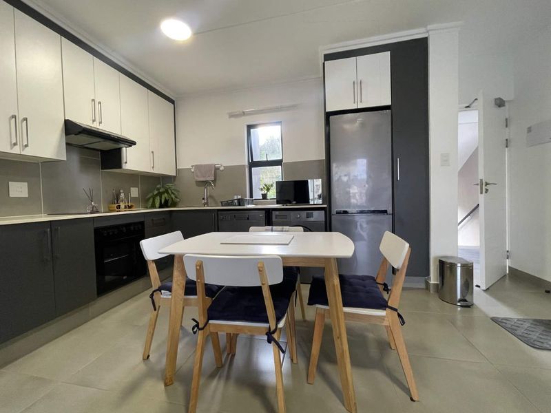 2 Bedroom Apartment to rent in Ballito Central - Photo 5