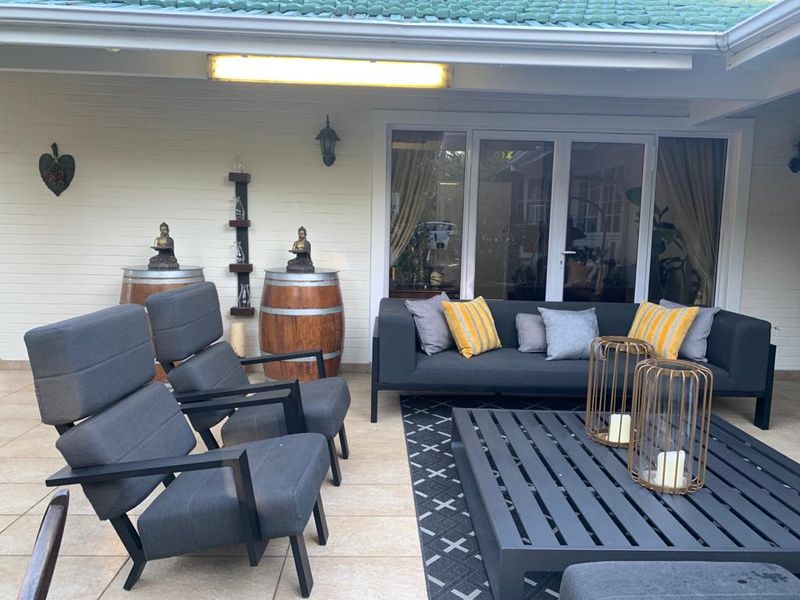 Elegant Estate Home Set on Expansive Grounds with Future Potential - Photo 8