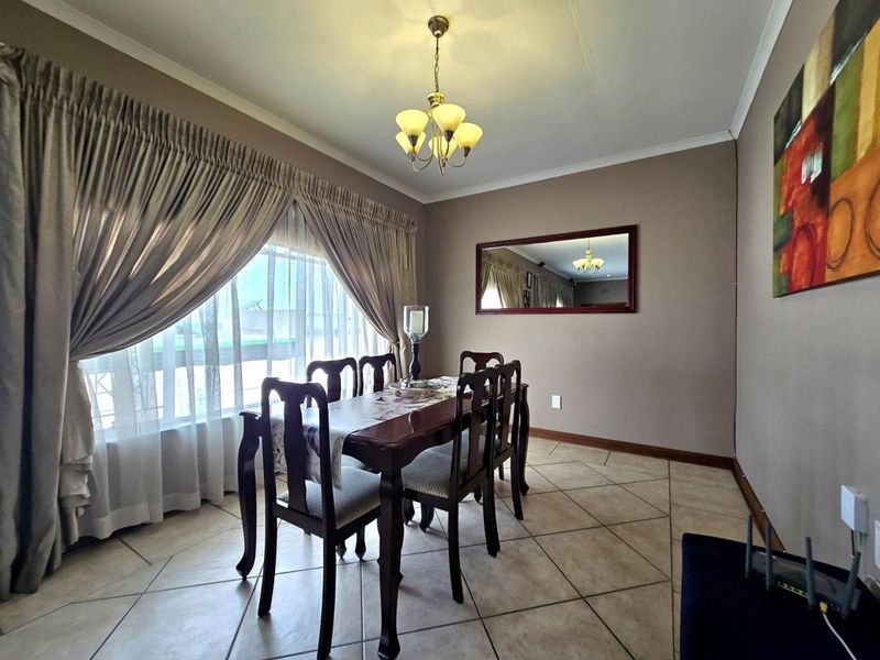 House For Sale in South Crest, Alberton - Photo 10