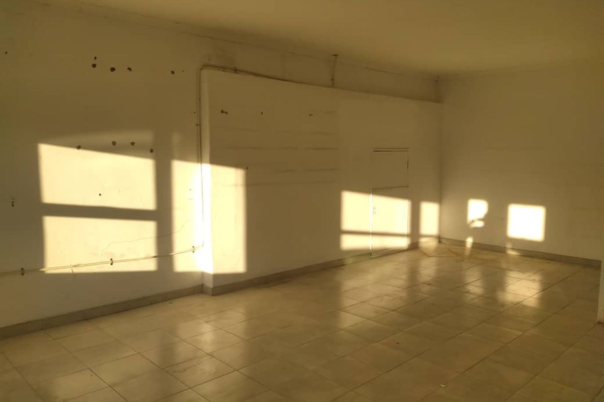 Oniipa, Rental Opportunity alongside Onandjokwe Main Road suitable for a small business e,g pharmacy, butchery, cosmetics shop etc - Photo 5