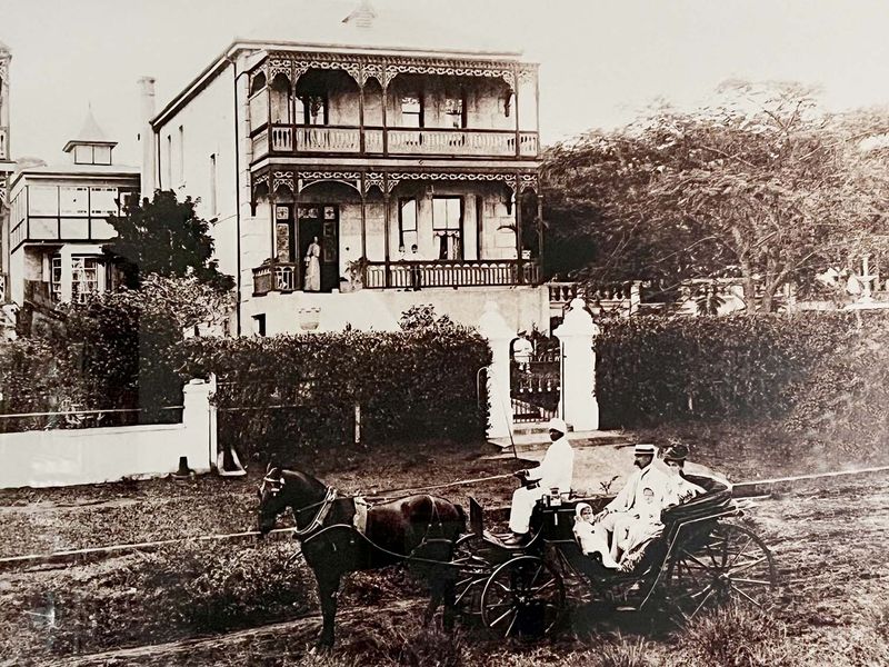 GRACIOUS HERITAGE BUILDING IN MORNINGSIDE - Photo 5