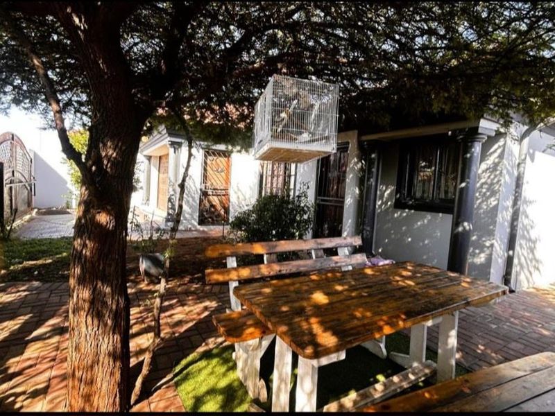 Smart property for sale. - Photo 3