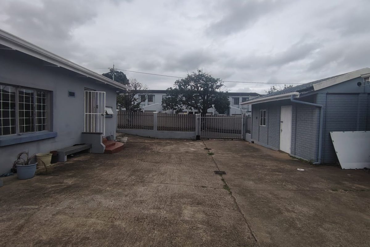 Commercial Property for Sale in Bulwer - Photo 5