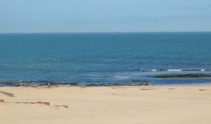 Property #2398062, Apartment For Sale in Long Beach