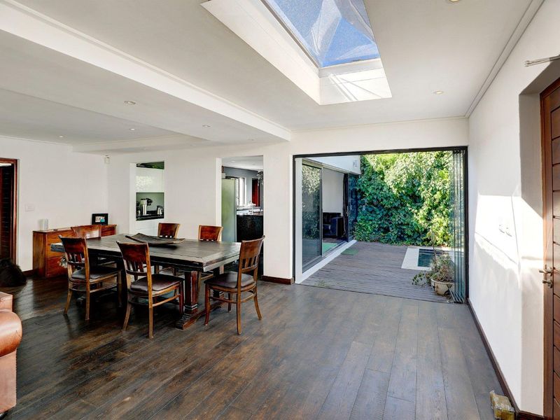 Elegant and spacious family home in Welgemoed - Photo 3