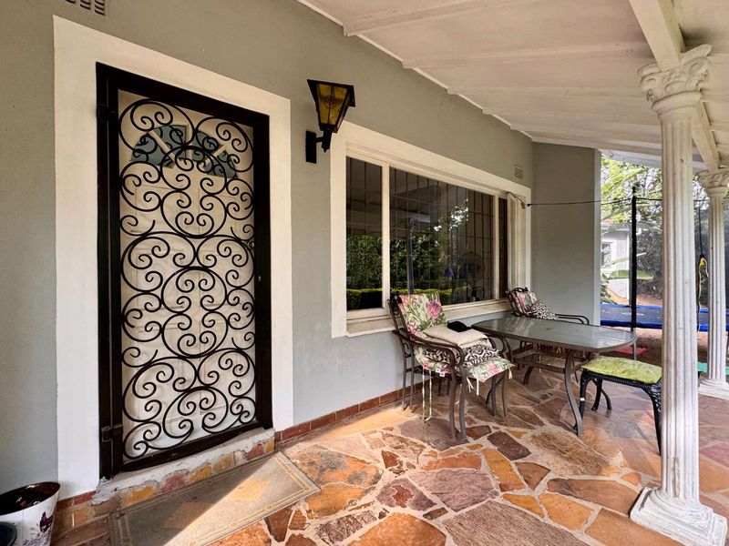 TO RENT - Charming 3-Bedroom Family Home with Separate Flatlet in Westville - Photo 6