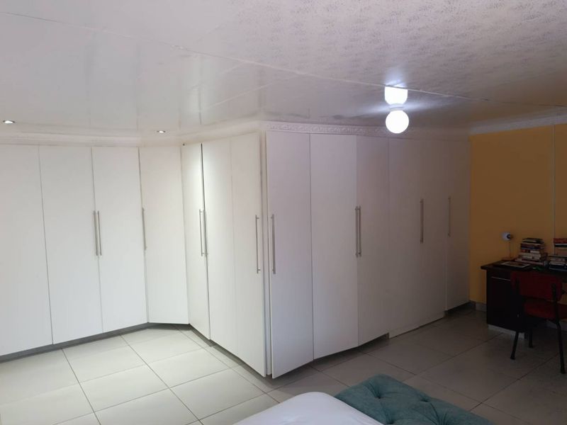 🏡 Spacious & Secure Family Home to Rent in Copesville, Pietermaritzburg | TeamSOLD Realty 🏡 - Photo 6