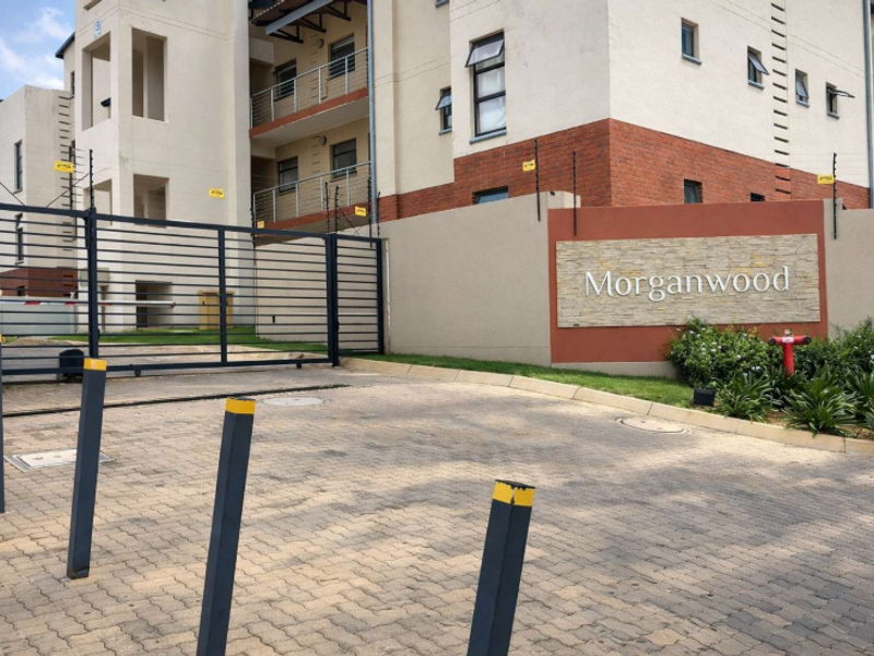 Modern Investment Apartment in Woodmead | High Rental Demand | Secure Complex - Photo 2