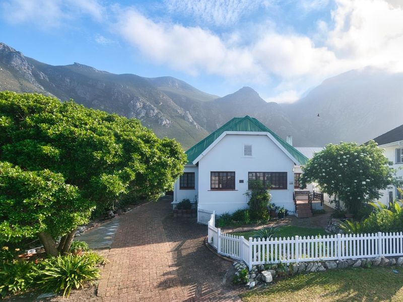 Charming Voelklip rental - Photo 2