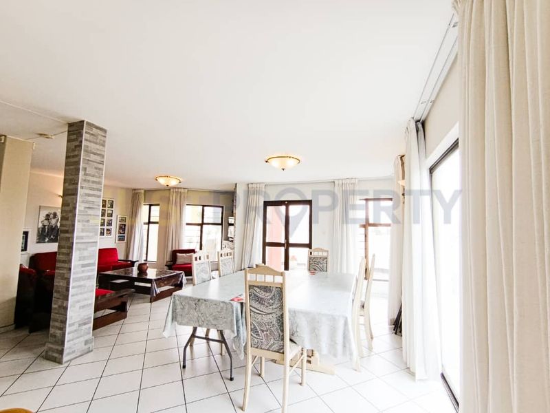 Spacious 3-Bedroom Townhouse - Swakopmund Central - Photo 7