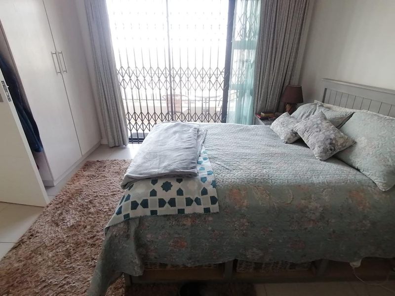 Spacious 2 Bedroom Apartment - Photo 8