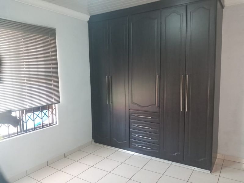Modern Two Bedroom House to rent Rothdene Meyerton - Photo 8