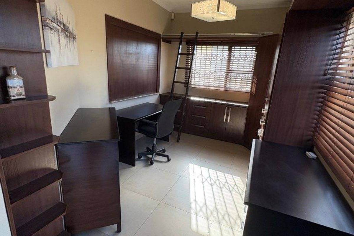 5 Bedrooms Finished House To Rent in Long Beach - Photo 5