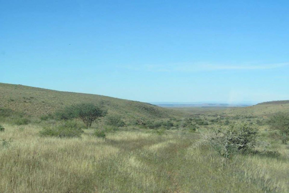 GORGEOUS FARM FOR SALE IN THE SOUTH OF NAMIBIA - KARRAS REGION - Photo 4