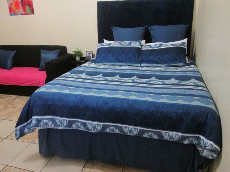 A VERY BEAUTIFUL BACHELOR FLAT FOR SALE IN PRETORIA CENTRAL  BARGAIN - Photo 8